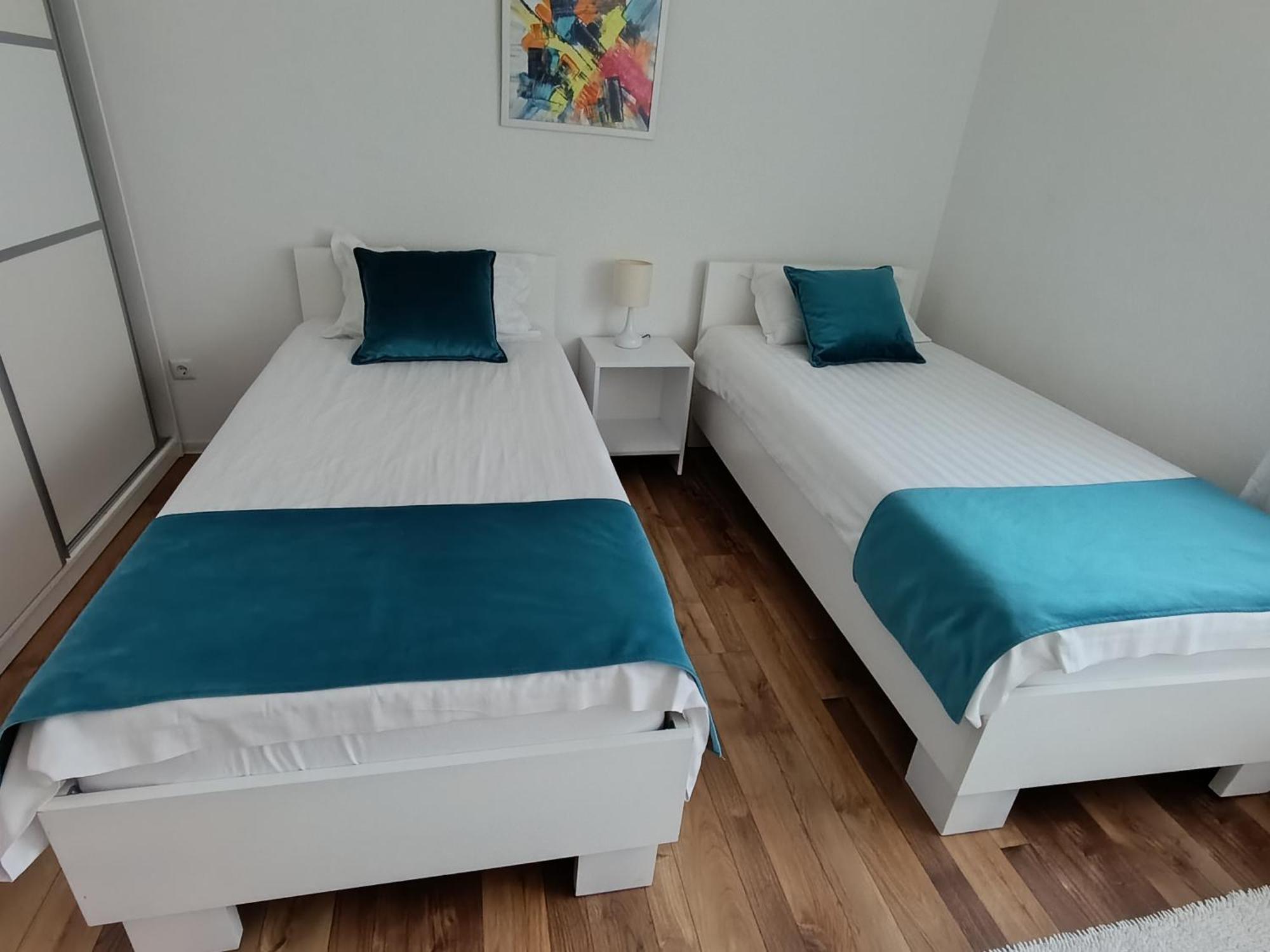 Apartmani Jasmina 2 บีฮัช ภายนอก รูปภาพ