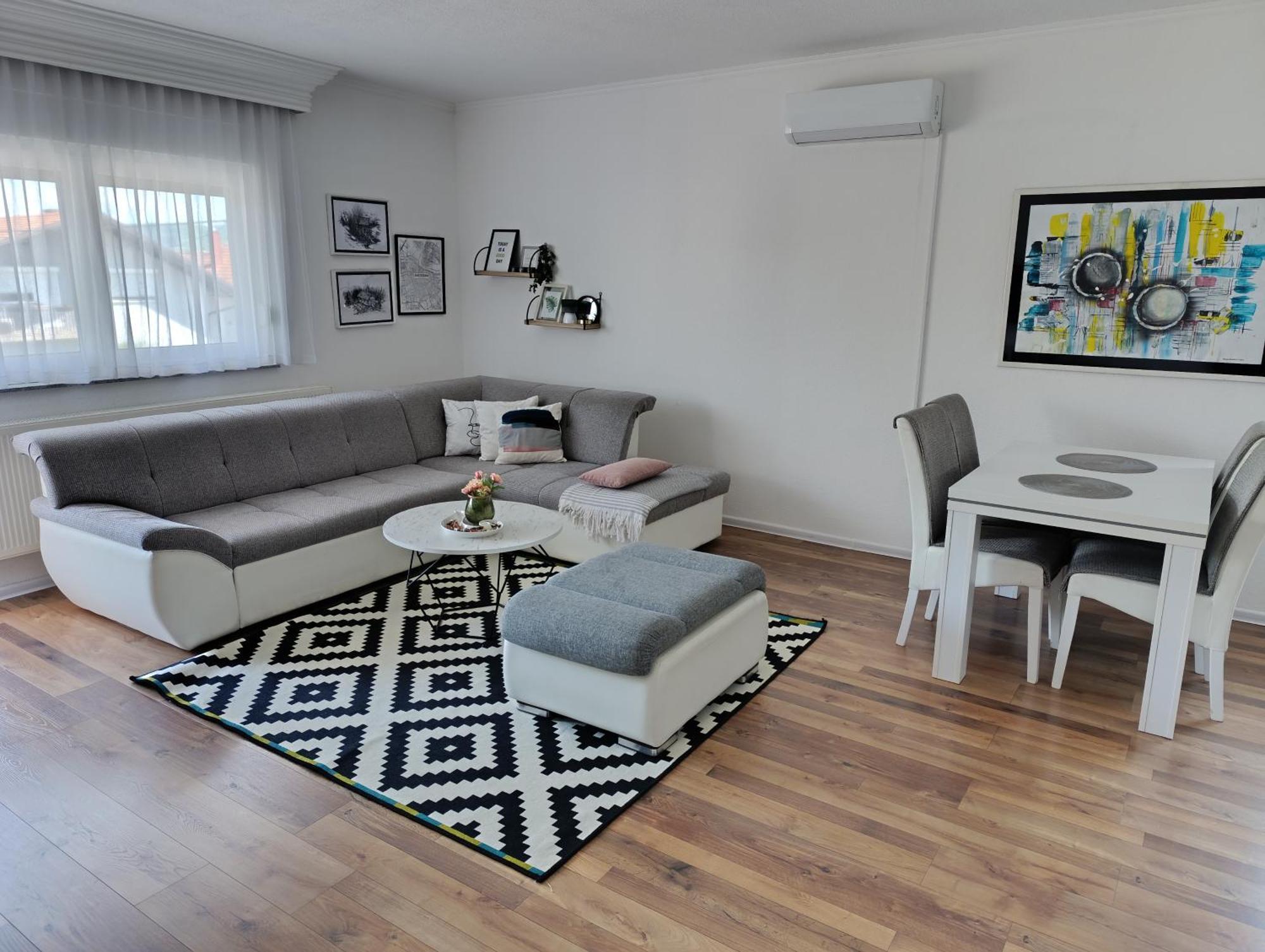Apartmani Jasmina 2 บีฮัช ภายนอก รูปภาพ